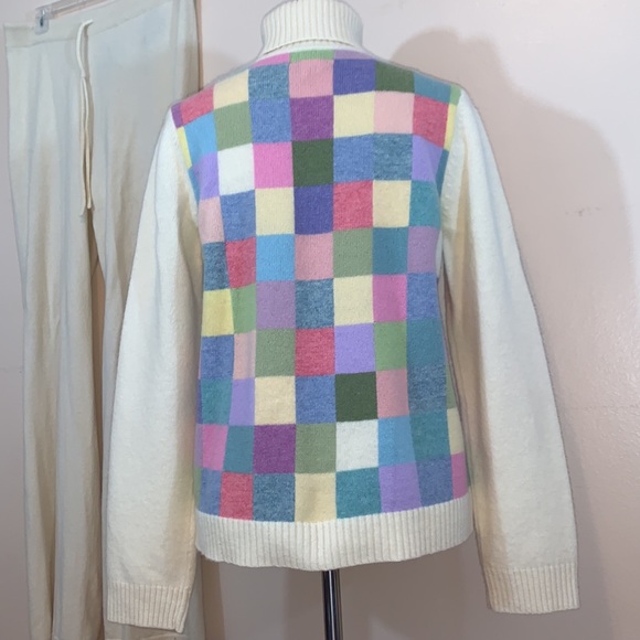 Jones New York Vintage Lambswool Turtleneck Sweater - Picture 6 of 8